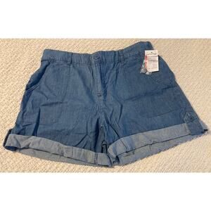 NWT Sanctuary Cuffed Elastic Back Shorts Size Large in Light Denim Blue